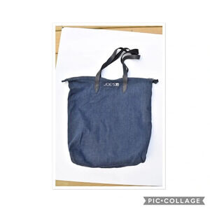 Joe’s tote bag